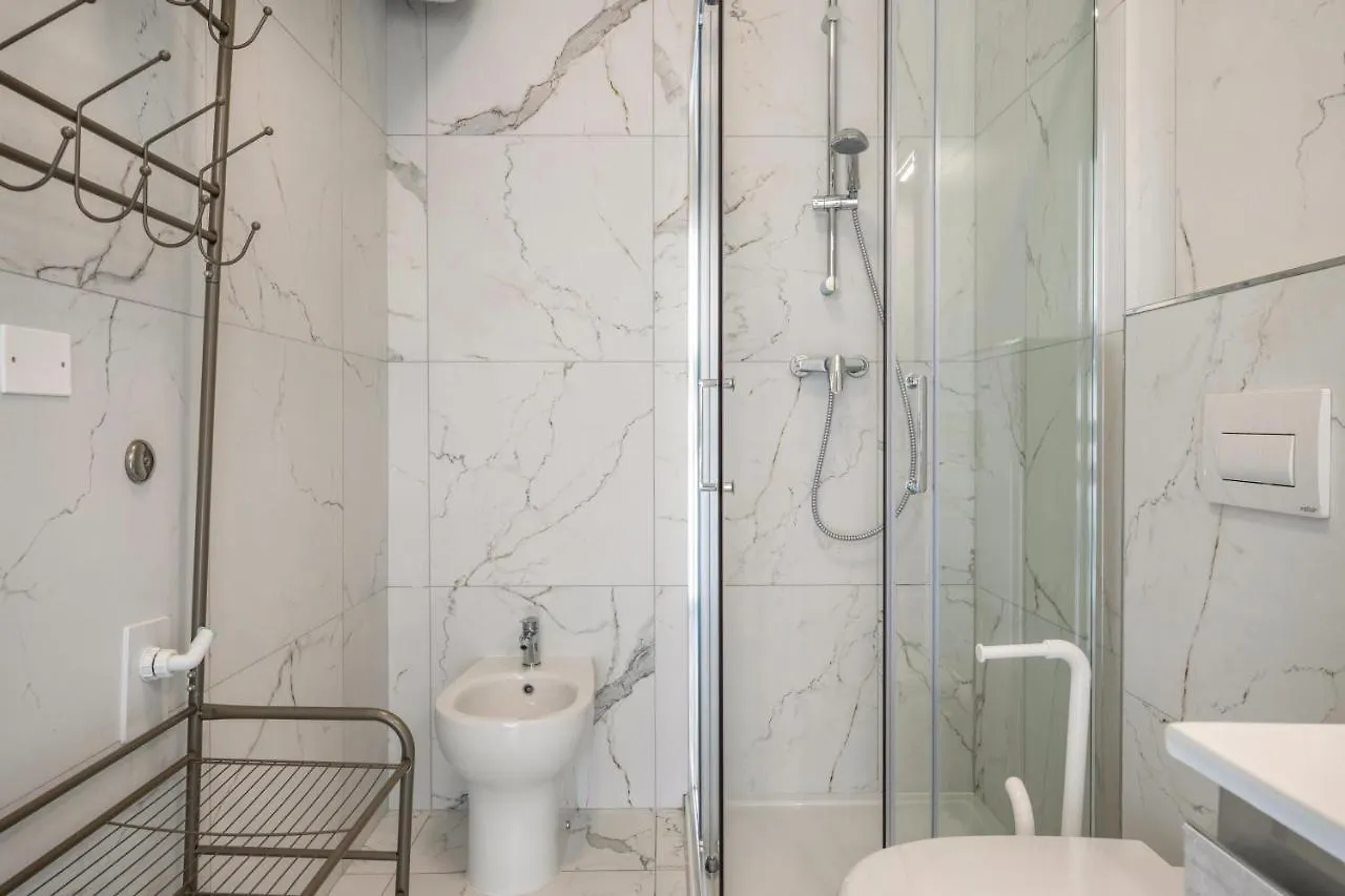 Planet Suite 304 Bibione 0*,